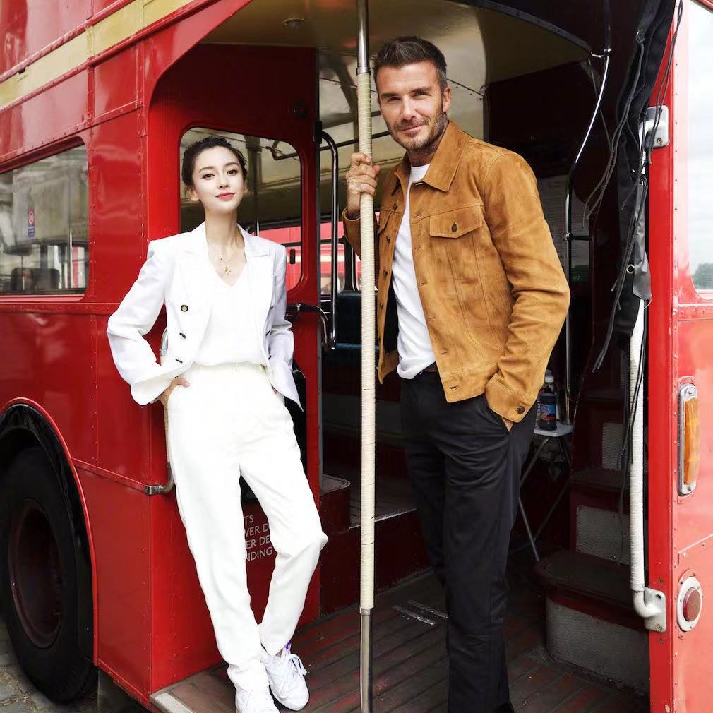 Angelababy and Beckham in Routemaster Bus London